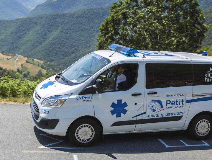 Des véhicules de transport sanitaire légers bien entretenus